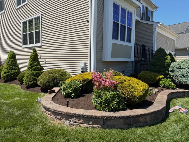 Mulching & garden beds